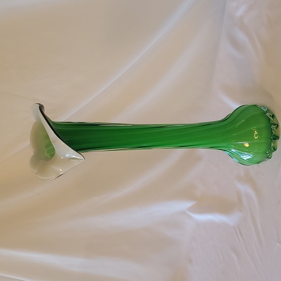 16" Electric Green Swirl Vase 💚 - Picture 2 of 10